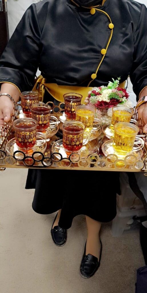 خدمة ضيافة نسائية للكويت | أفضل فريق ضيافة للمناسبات